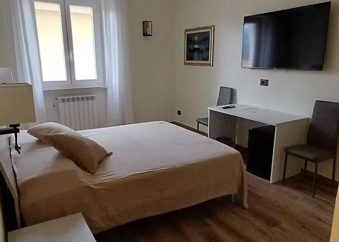 بيت ضيافة Max لا سبيتسْيا